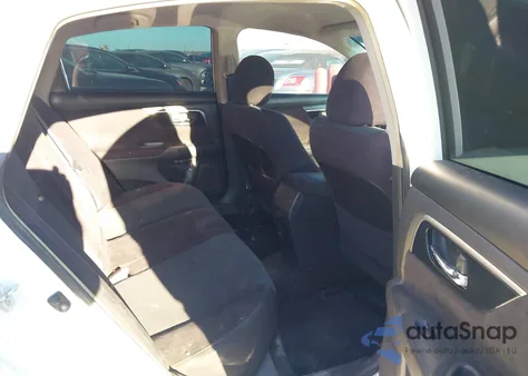 2013 Nissan Altima 2.5 S z USA, uszkodzony, nr VIN 1N4AL3AP5DN586055